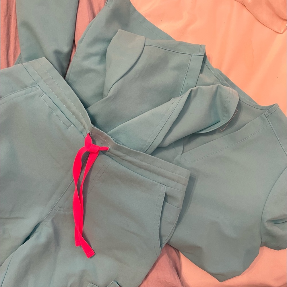 Baby blue & neon pink string Scrubs Set